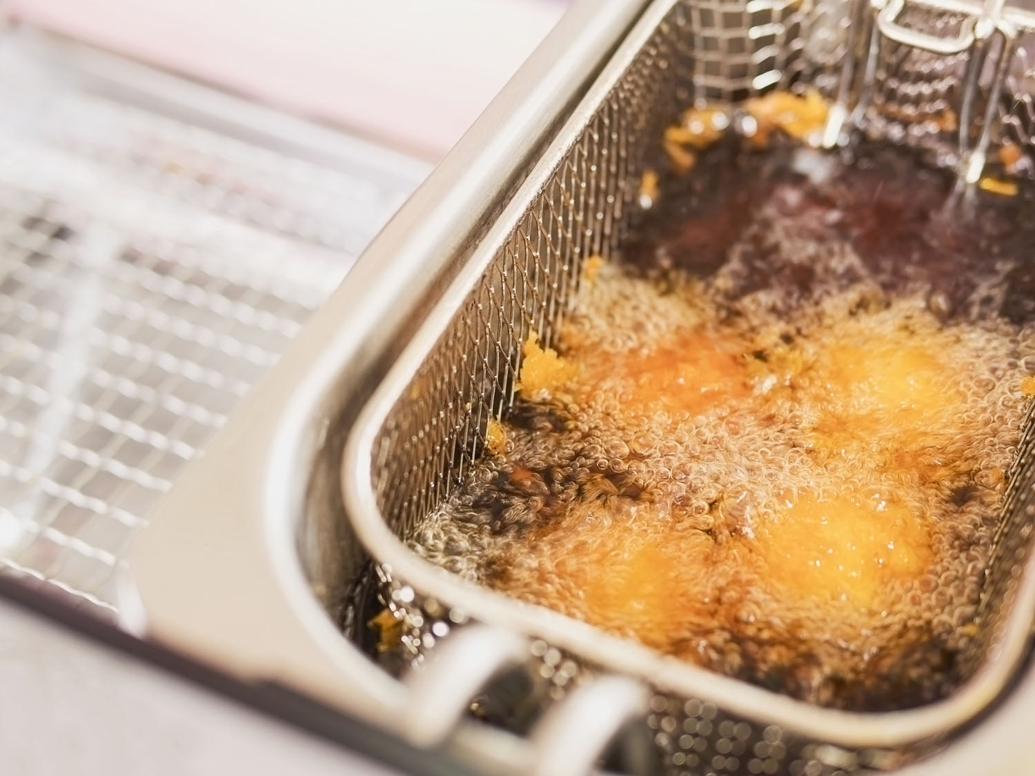 How to Deep Fry Without Splattering