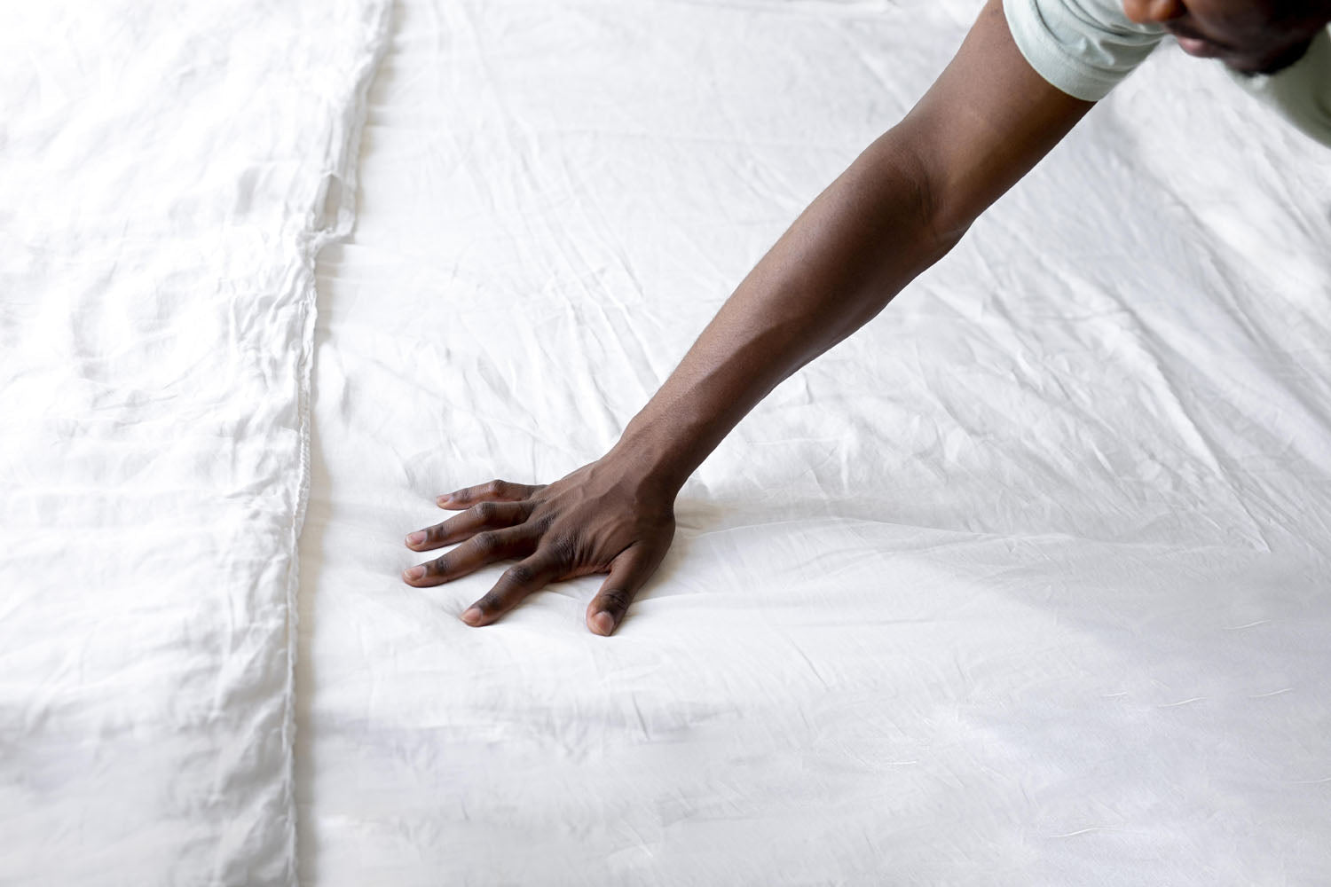 How to get stains out of a mattress when dry - InStock