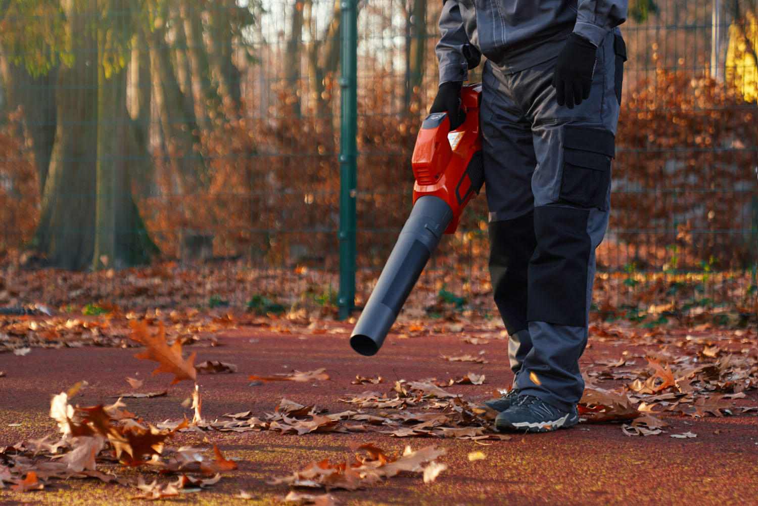 Are Cordless leaf blowers worth it?