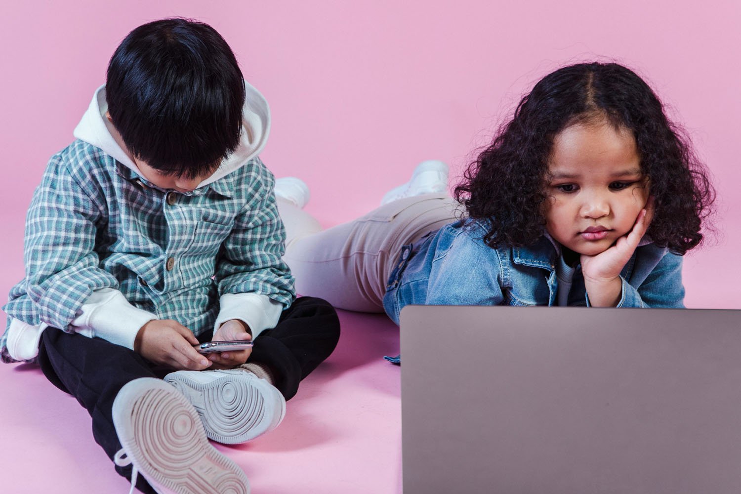 The Best Internet for Kids in the UK: A Comprehensive Guide - InStock