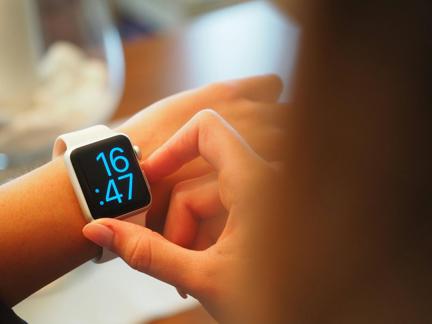 What is the point of having a smartwatch? - InStock