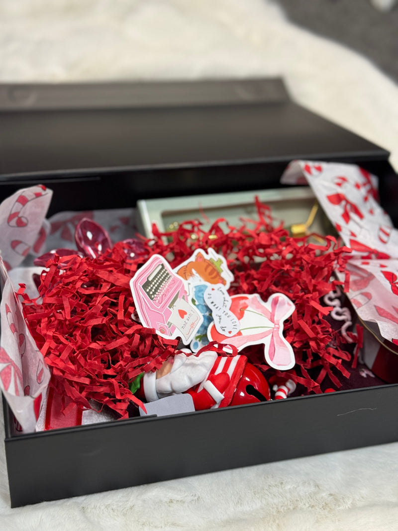 Christmas Mystery Box for Her – The Perfect Festive Surprise!