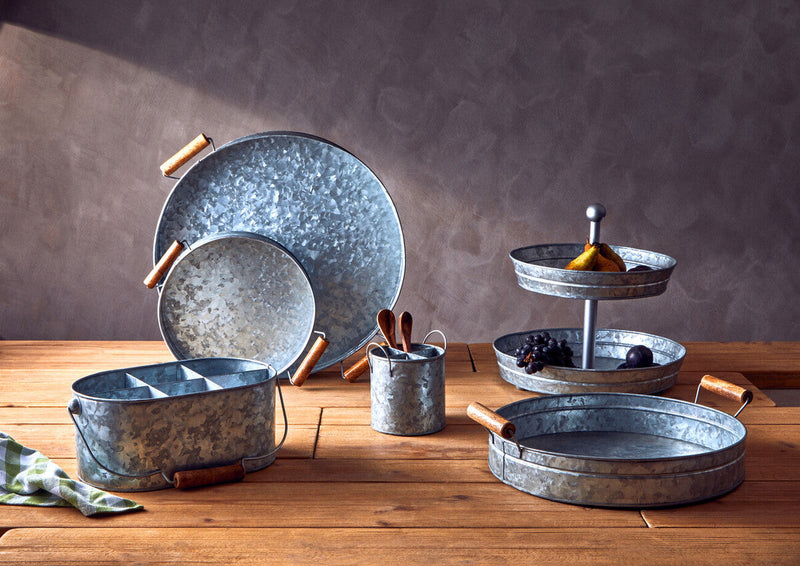 Round Galvanised Steel Tray with Wood Handles | Drummond
