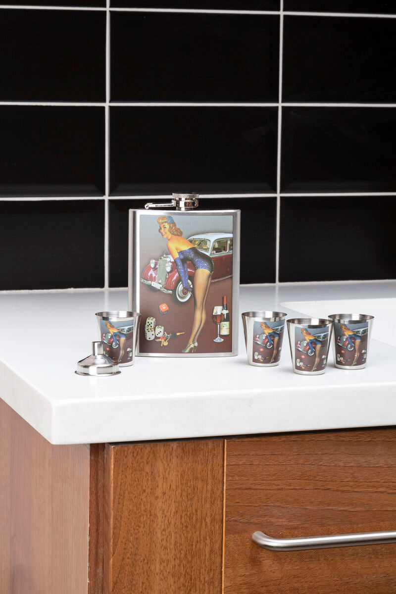 Pinup Hip 8Oz 4 Cups Flask Set | Bonnet