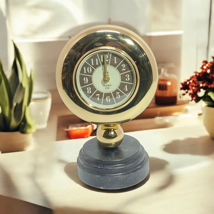 TABLE CLOCK