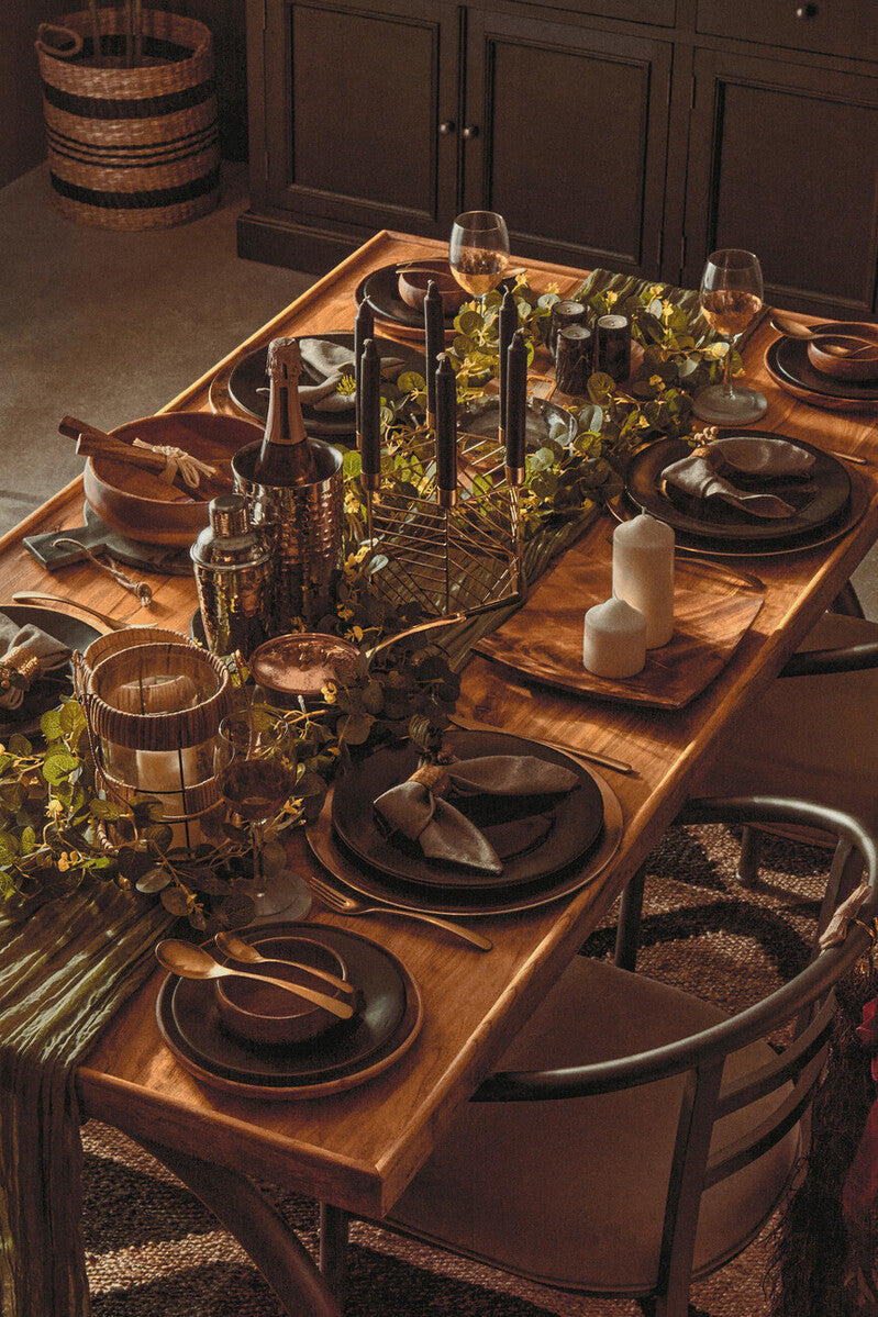 Black Stoneware Dinner Plate | Hygge