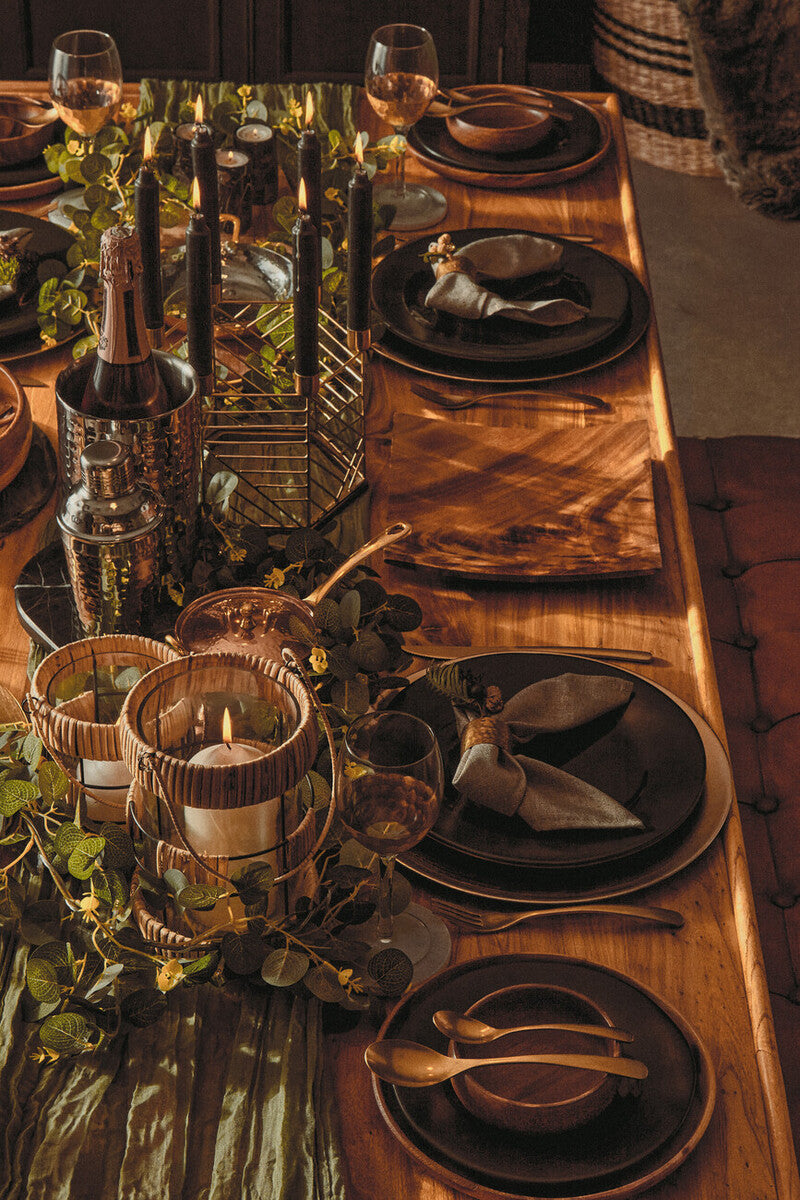 Black Stoneware Dinner Plate | Hygge