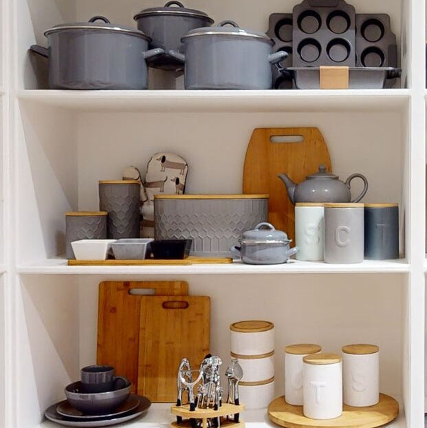 Grey Bread Bin in Stoneware | Geome