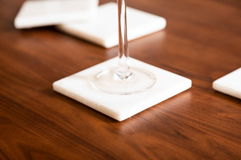 Set of Four White Marble Square Coasters | Kindia