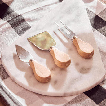 White Marble Triangular Cheese Board with 3 Knives | Kindia