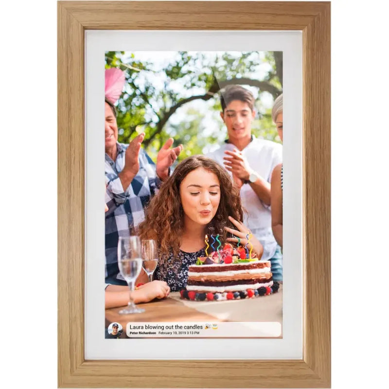 Inov8 10" Digital Frame with Frameo - White/Light Oak