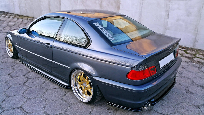 Maxton Design - Central Rear Splitter (Vertical Bars) BMW 3 E46 Coupe M-Pack