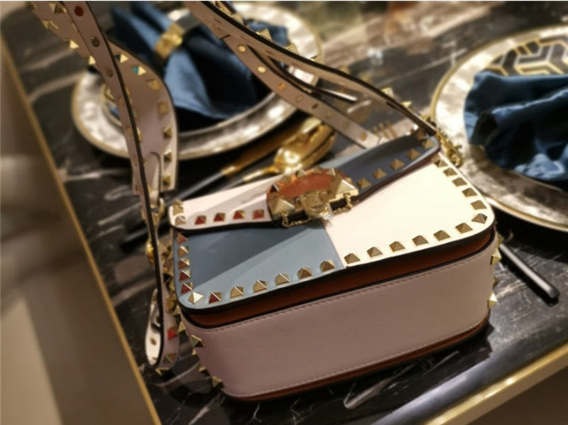 Rivet bag