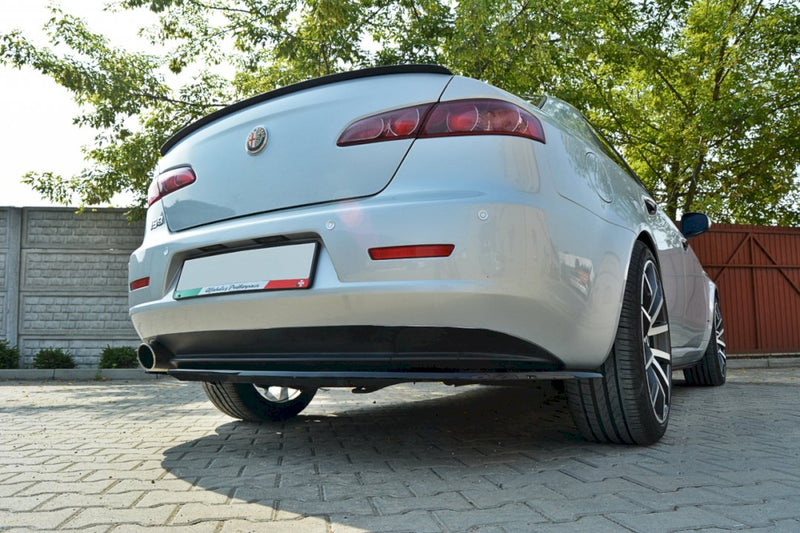 Maxton Design - CENTRAL REAR SPLITTER ALFA ROMEO 159 (WITHOUT VERTICAL BARS)