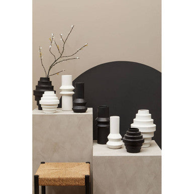 Black Ribbed Vase | Fabia