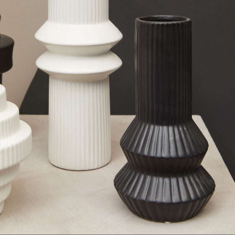 Black Ribbed Vase | Fabia