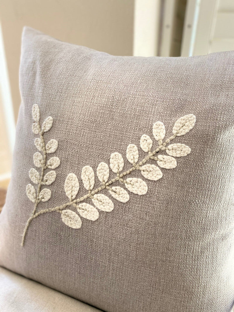 Naturals - Punch Needle Leaf 2 (60x60)