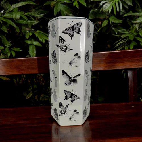 18" UMBRELLA STAND - InStock