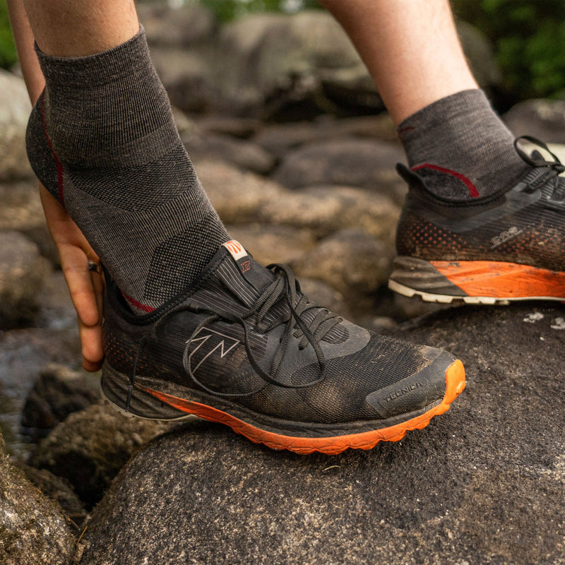 Mens Quarter Lightweight Hiking Anti Blister Merino Wool Socks