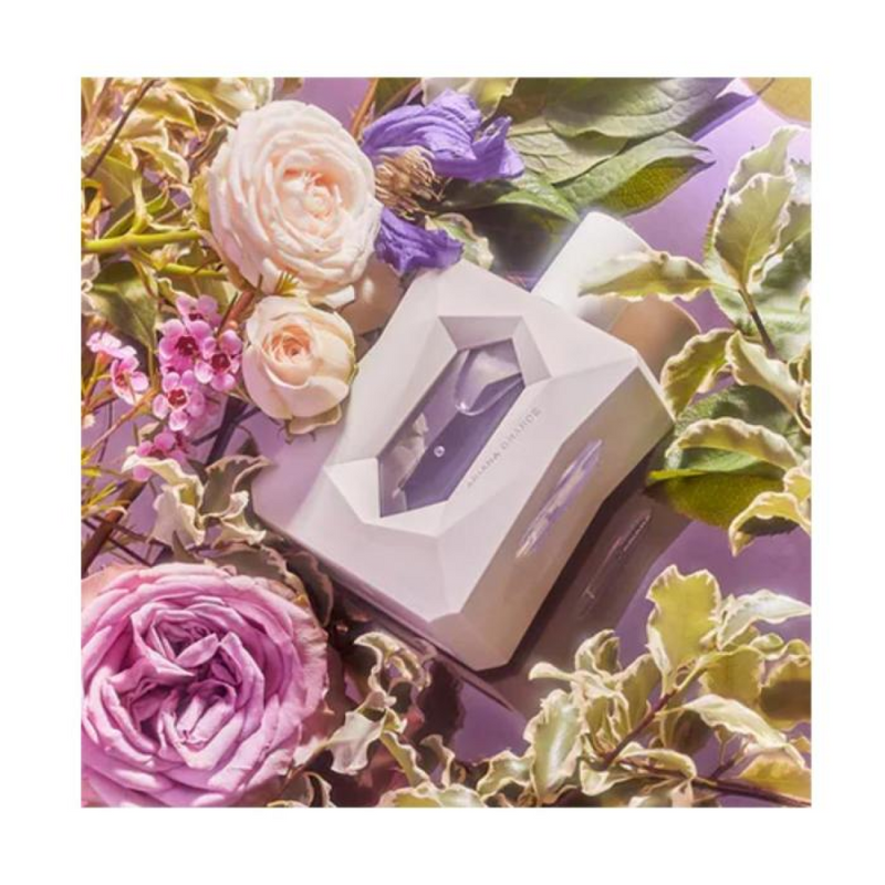 Ariana Grande God Is A Woman Eau De Parfum Spray 100ml