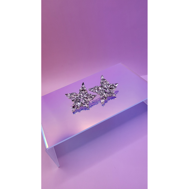 https://avasamnew.s3.amazonaws.com/product/GB010170/S0671741886/1.png
