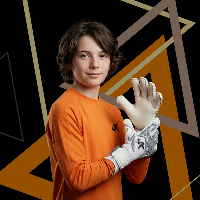 Diffusion Ultra Roll Finger Goalkeeper Gloves