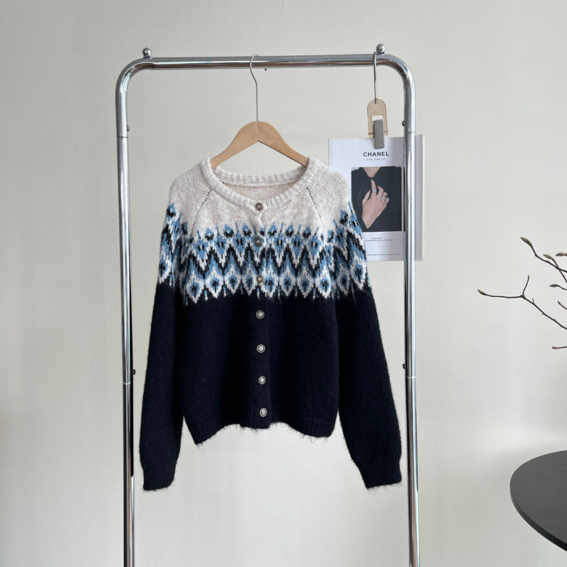 Contrast Color Jacquard Thickened Sweater Coat Women