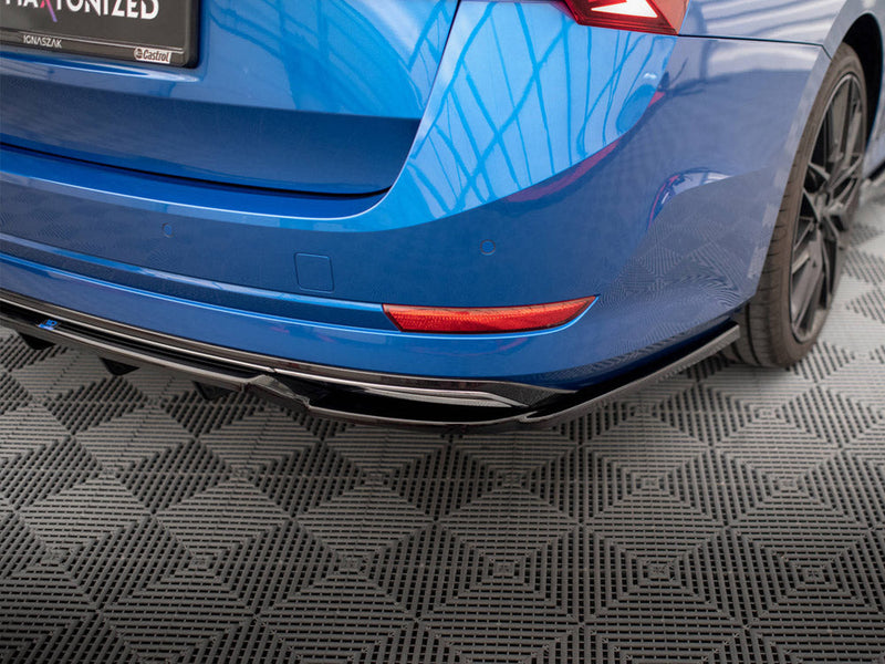 Maxton Design - CENTRAL REAR SPLITTER (VERTICAL BARS) SKODA OCTAVIA SPORTLINE MK4