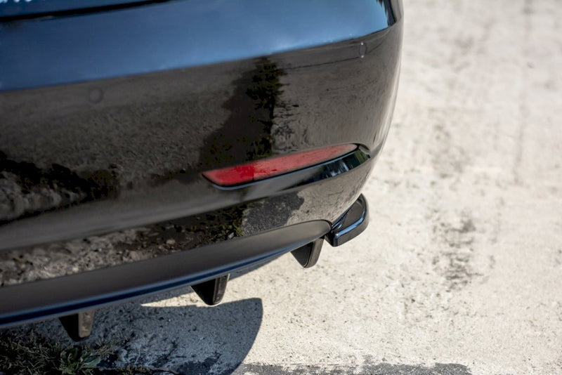 Maxton Design - REAR SIDE SPLITTERS TESLA MODEL 3 (2017-2023)