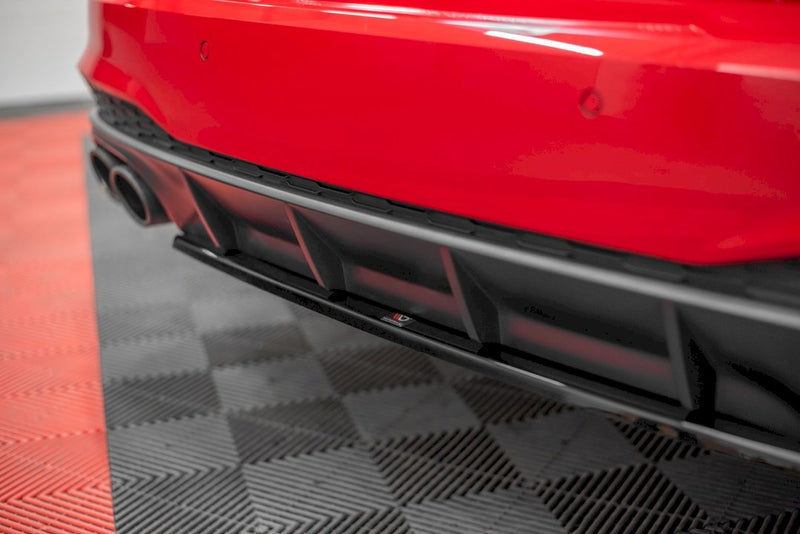 Maxton Design - CENTRAL REAR SPLITTER AUDI S7 C8/ A7 S-LINE C8 SPORTBACK