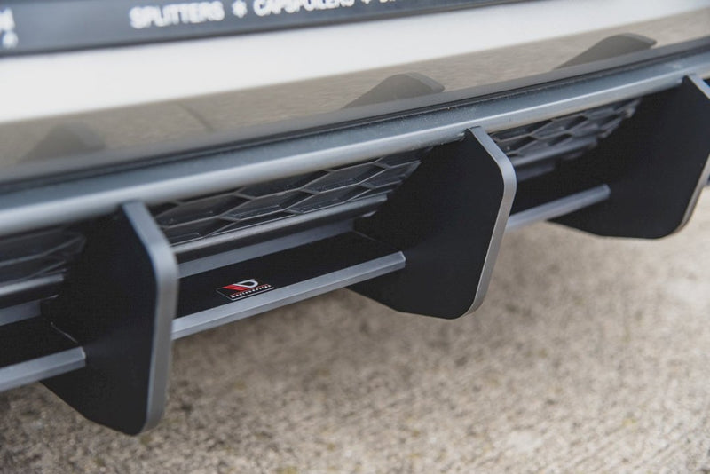 Maxton Design - STREET PRO REAR DIFFUSER V.2 VW GOLF MK 7 GTI 2013-2016