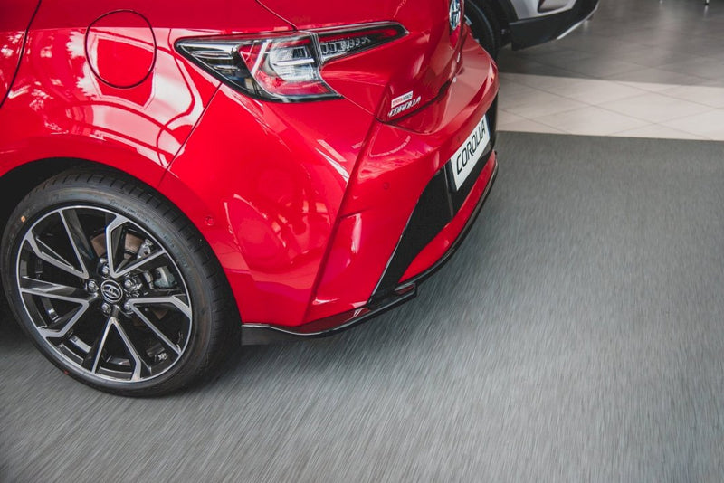 Maxton Design - CENTRAL REAR SPLITTER TOYOTA COROLLA MK12 HATCHBACK (2019-)