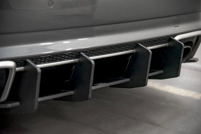 Maxton Design - STREET PRO REAR DIFFUSER V2 AUDI RS3 8V SPORTBACK (2015-2016)