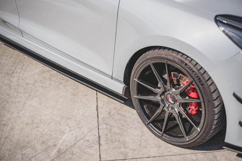 Maxton Design - STREET PRO DURABILITY SIDE SKIRTS DIFFUSERS FORD FIESTA MK8/8.5 ST / ST-LINE (2017-2024)