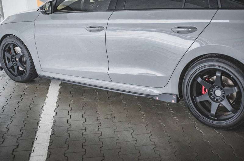 Maxton Design - SIDE SKIRTS DIFFUSERS V.2 + FLAPS SKODA OCTAVIA RS MK4