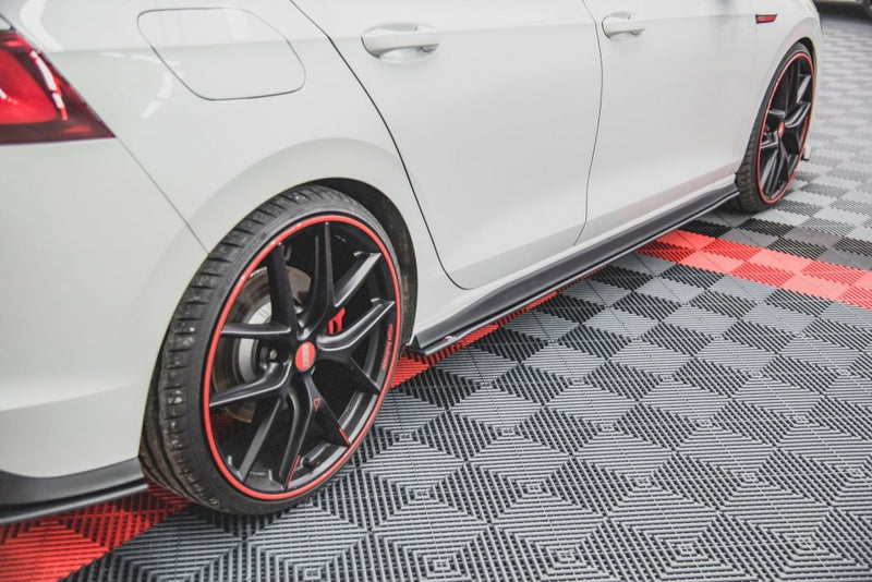 Maxton Design - STREET PRO SIDE SKIRTS DIFFUSERS VOLKSWAGEN GOLF GTI / GTE / GTI CLUBSPORT / R-LINE MK8