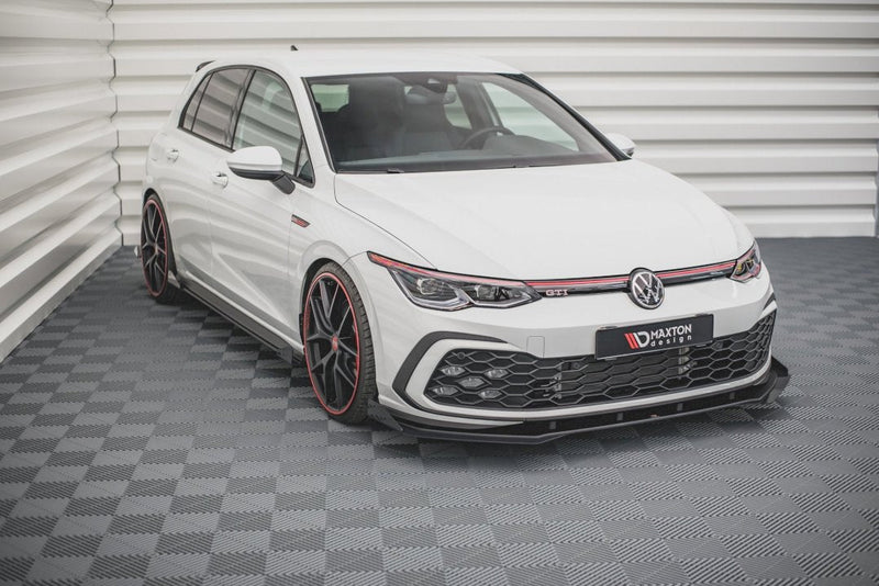 Maxton Design - STREET PRO FRONT SPLITTER + FLAPS VOLKSWAGEN GOLF GTI / GTE / R-LINE MK8