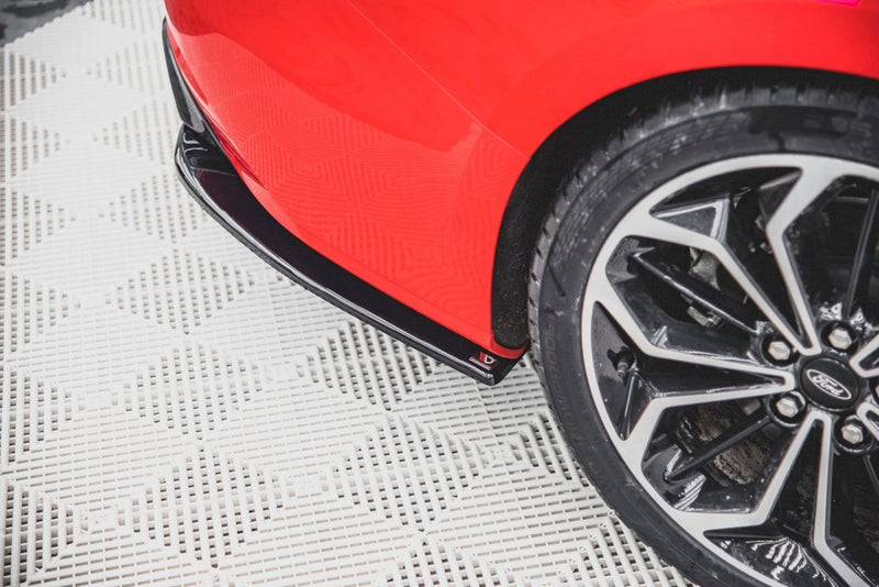 Maxton Design - REAR SIDE SPLITTERS V3 FORD FOCUS ST-LINE ESTATE MK4 (2018-)