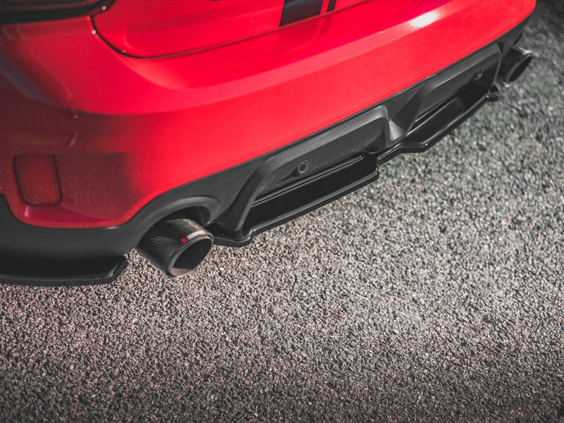 Maxton Design - CENTRAL REAR SPLITTER MINI COUNTRYMAN MK2 F60 JCW (2018-2020)