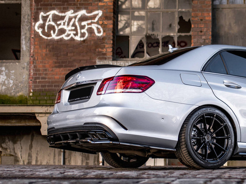 Maxton Design - Spoiler Cap Mercedes E63 AMG / AMG-Line Sedan W212 Facelift