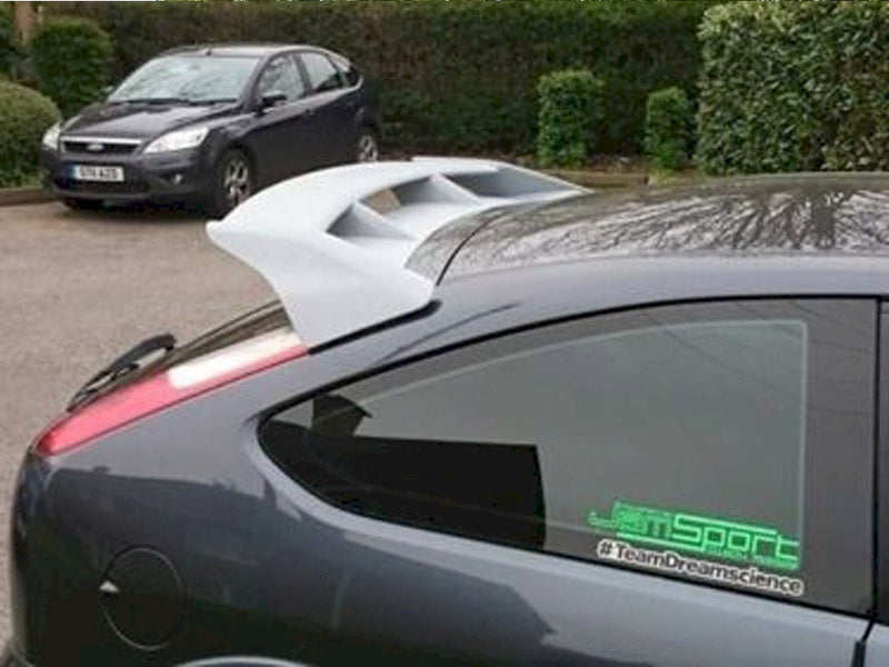 Maxton Design - ROOF SPOILER FORD FOCUS MK2 (RS LOOK)