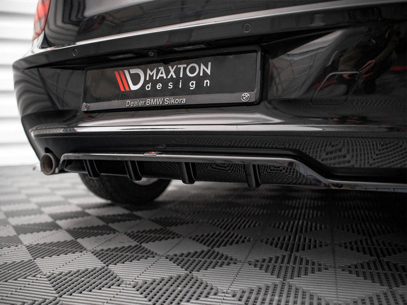 Maxton Design - CENTRAL REAR SPLITTER (VERTICAL BARS) BMW 1 F20 (2011-2015)