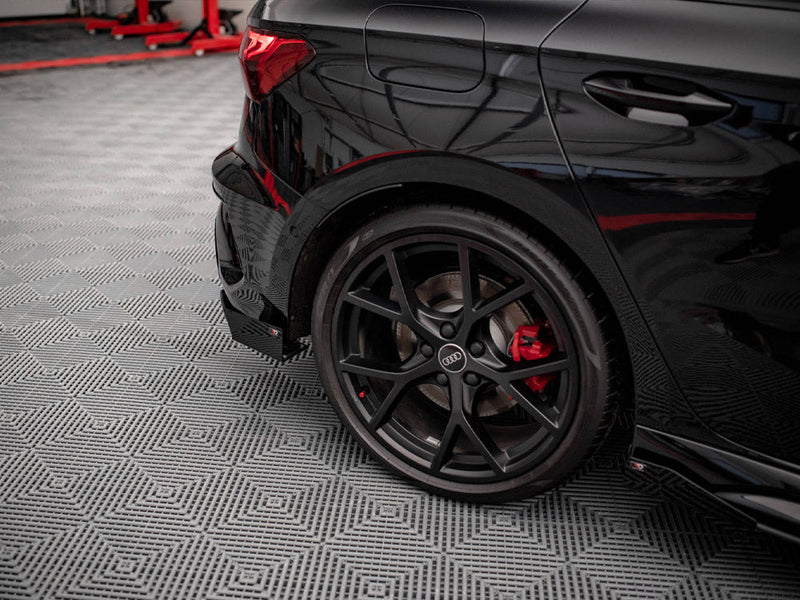 Maxton Design - STREET PRO REAR SIDE SPLITTERS + FLAPS AUDI RS3 SPORTBACK 8Y