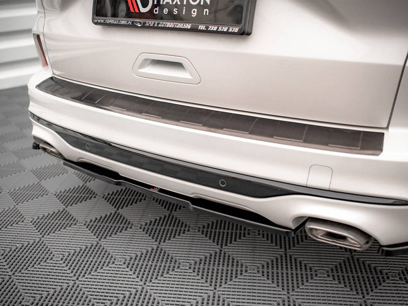 Maxton Design - CENTRAL REAR SPLITTER FORD KUGA ST-LINE MK3