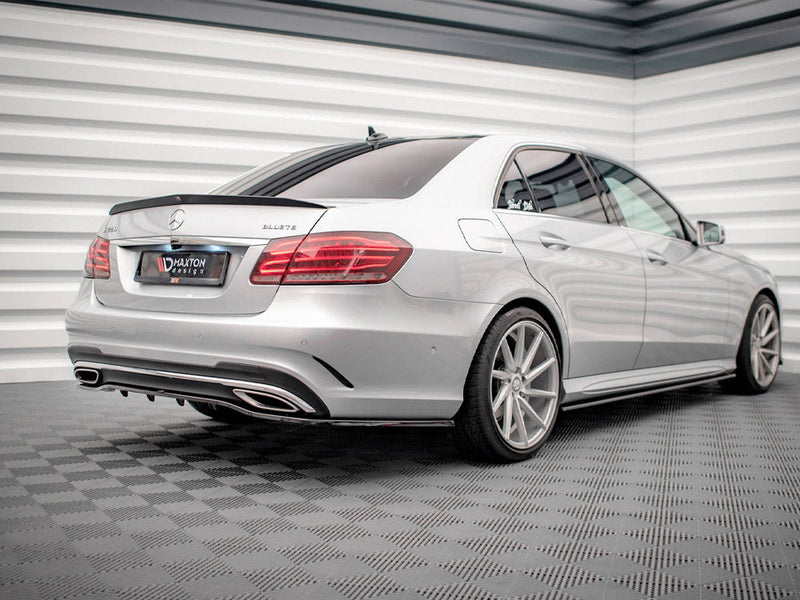 Maxton Design - REAR SPLITTER (VERTICAL BARS) MERCEDES E AMG-LINE SEDAN W212 FACELIFT (2012-2016)