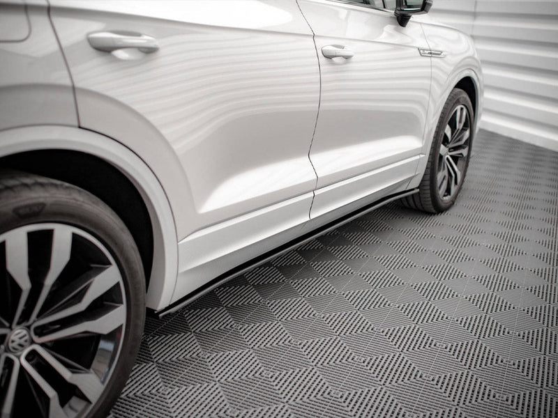 Maxton Design - SIDE SKIRTS DIFFUSERS VW TOUAREG R-LINE MK3 (2018-2023)