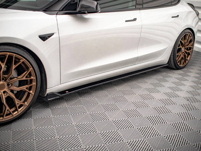 Maxton Design - SIDE SKIRTS DIFFUSERS V.2 TESLA MODEL 3 (2017-2023)