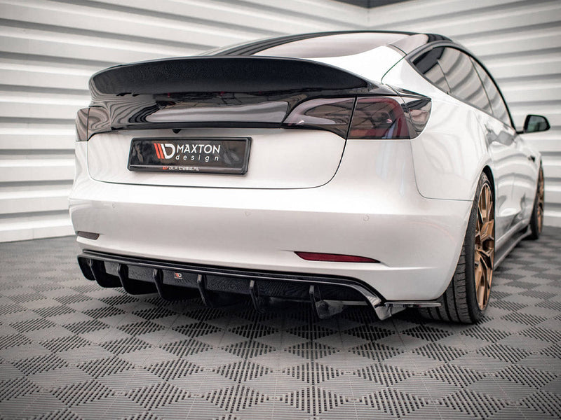 Maxton Design - REAR VALANCE V.2 TESLA MODEL 3 (2017-2023)