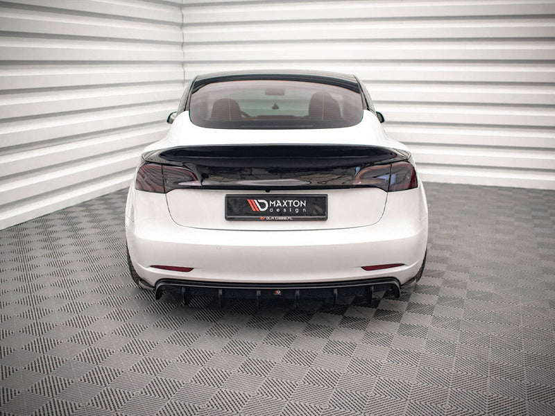 Maxton Design - REAR VALANCE V.2 TESLA MODEL 3 (2017-2023)