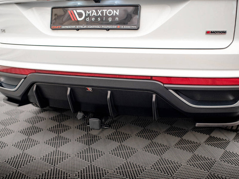 Maxton Design - REAR VALANCE VW ATLAS CROSS SPORT (2020-)